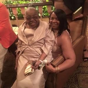 Meet your Posher, Deedria